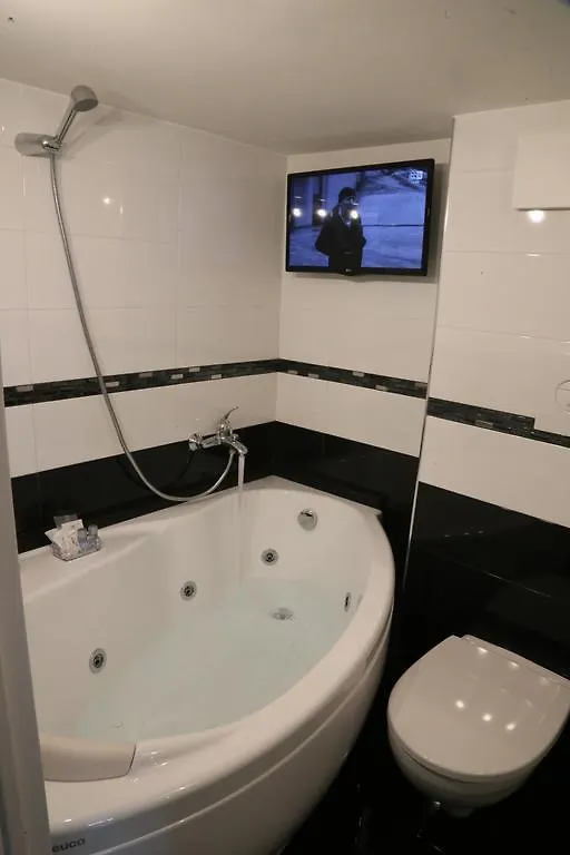 Casa Vacanze Sannazzaro 70 Napoli 0*,  Italia