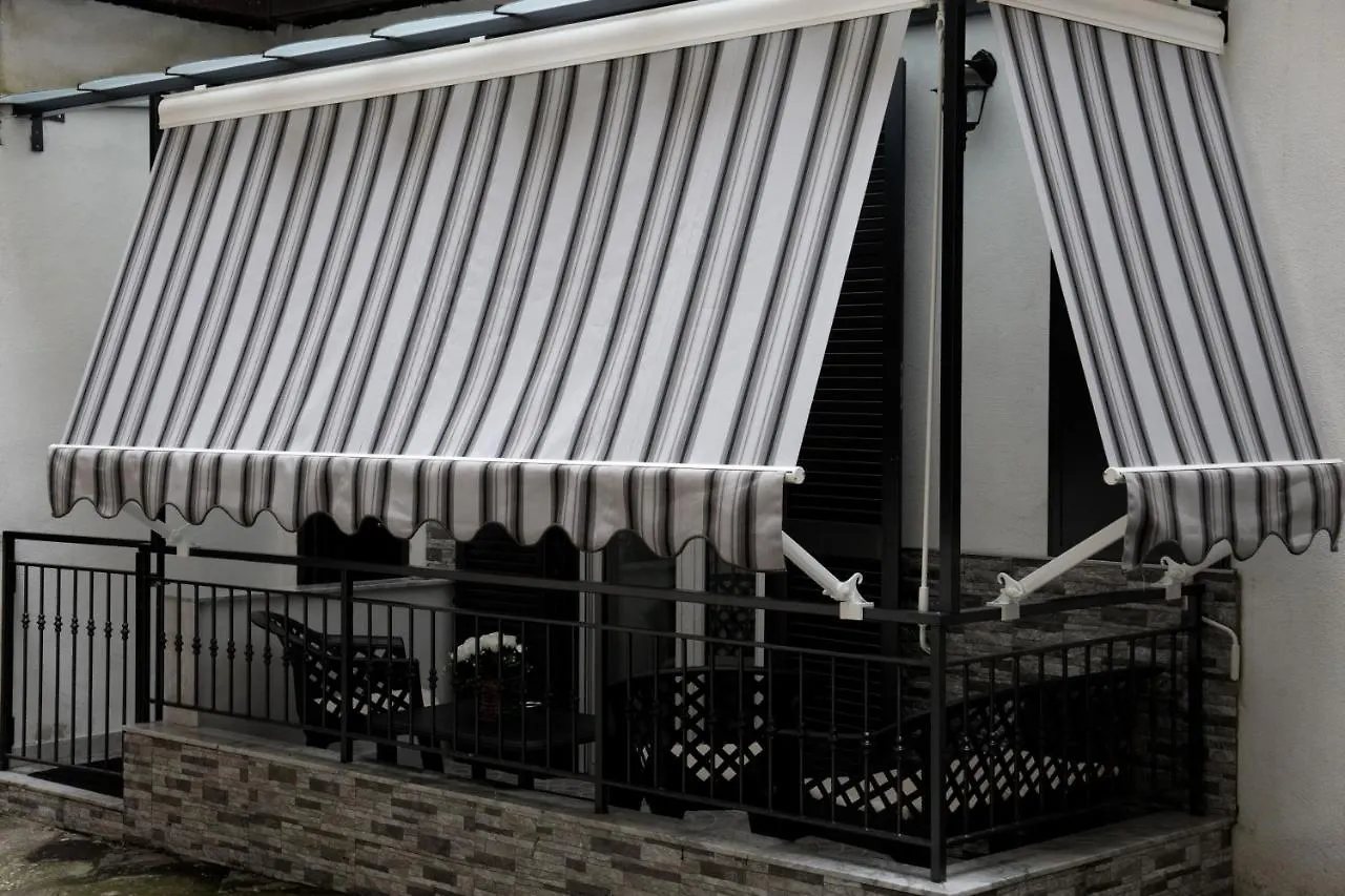 Casa Vacanze Sannazzaro 70 Naples Italy