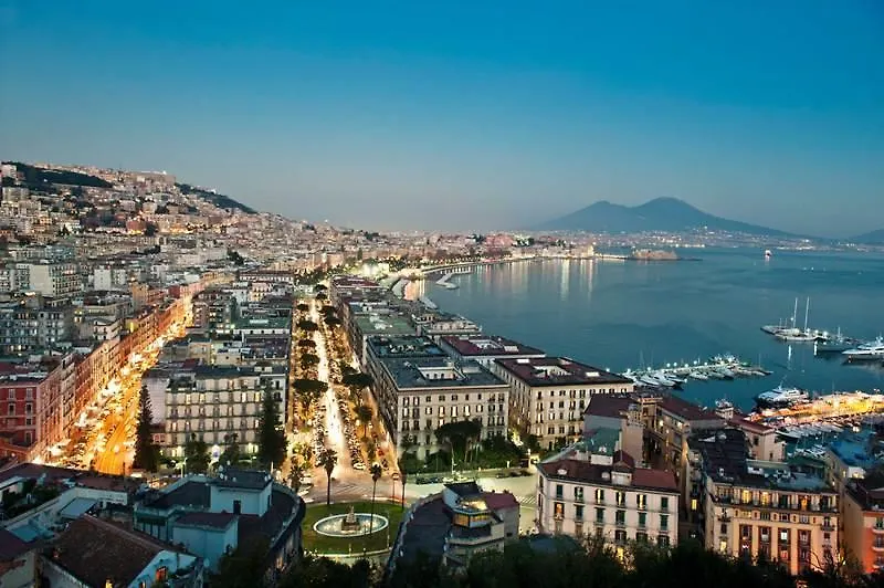 Casa Vacanze Sannazzaro 70 Naples